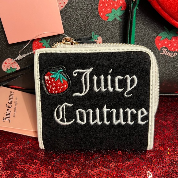 Juicy Couture Exclusive Sweet N Juicy Strawberry Bowler Bag & Wallet ๐NWT๐ - Picture 6 of 17
